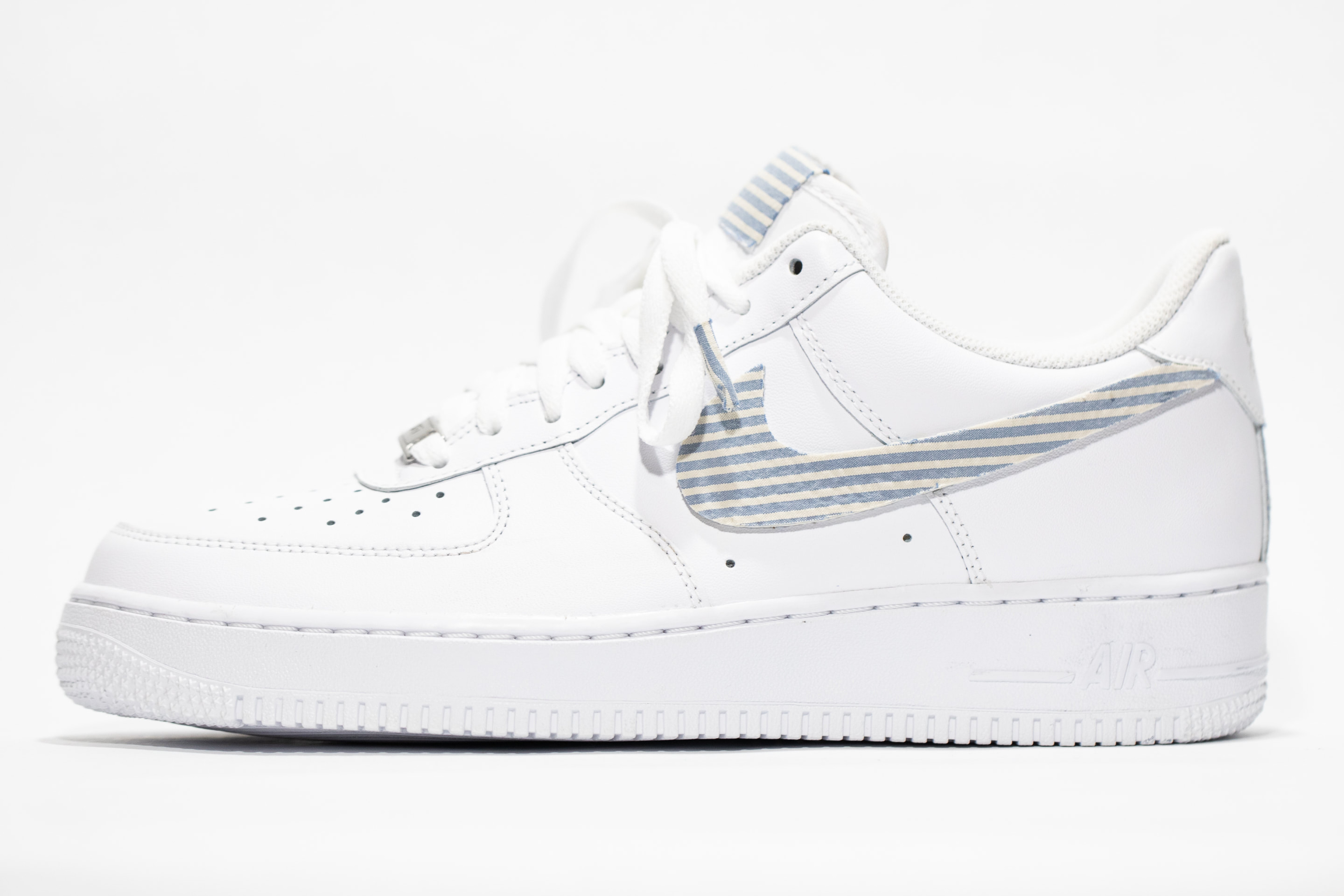 Custom Air Force 1s With Line Drawing 