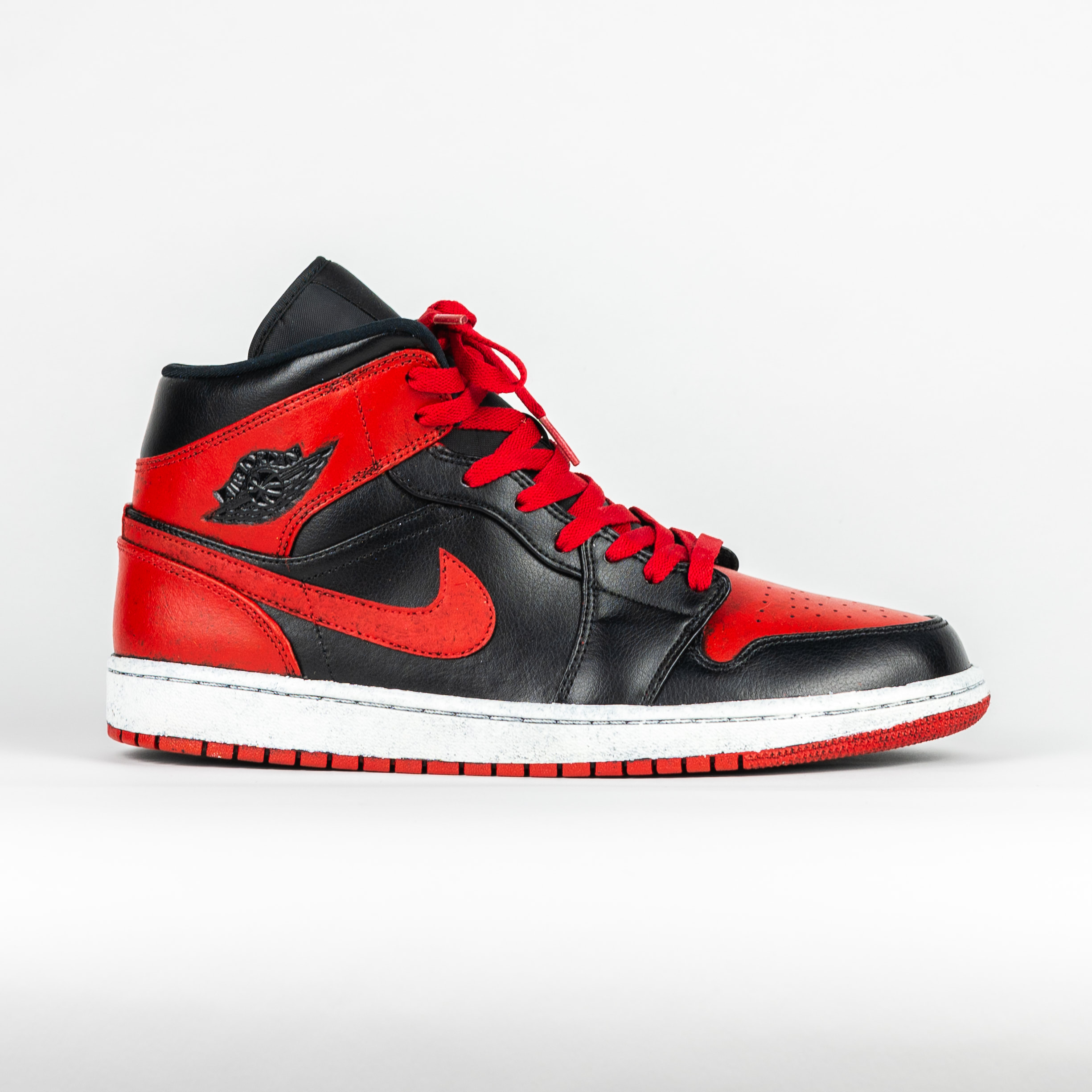 Nike Air Jordan 1 Mid Custom 'Bred 